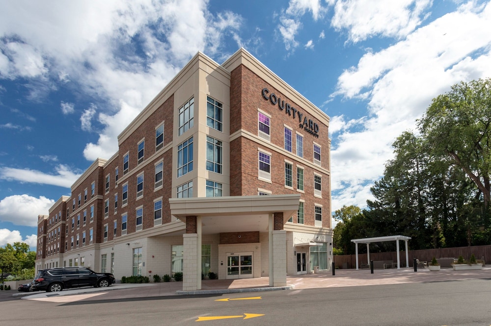 Courtyard by Marriott Rochester Downtown - photo 28