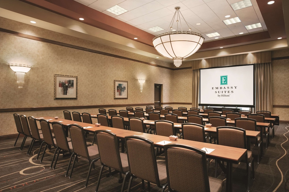 Embassy Suites by Hilton Franklin Cool Springs - photo 55