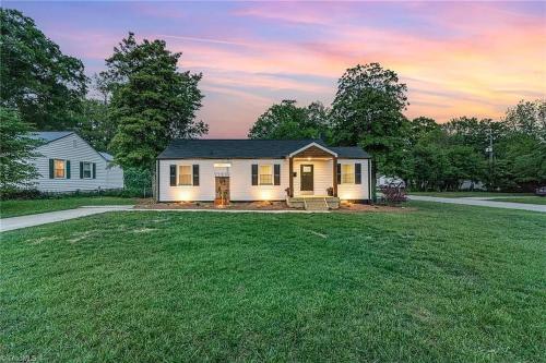 3br Elam Retreat Work Rest — Greensboro