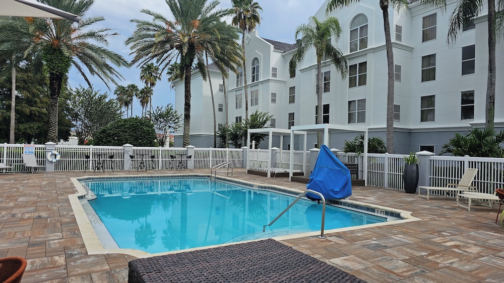 Montreal Suites Orlando By Ihg - photo 20