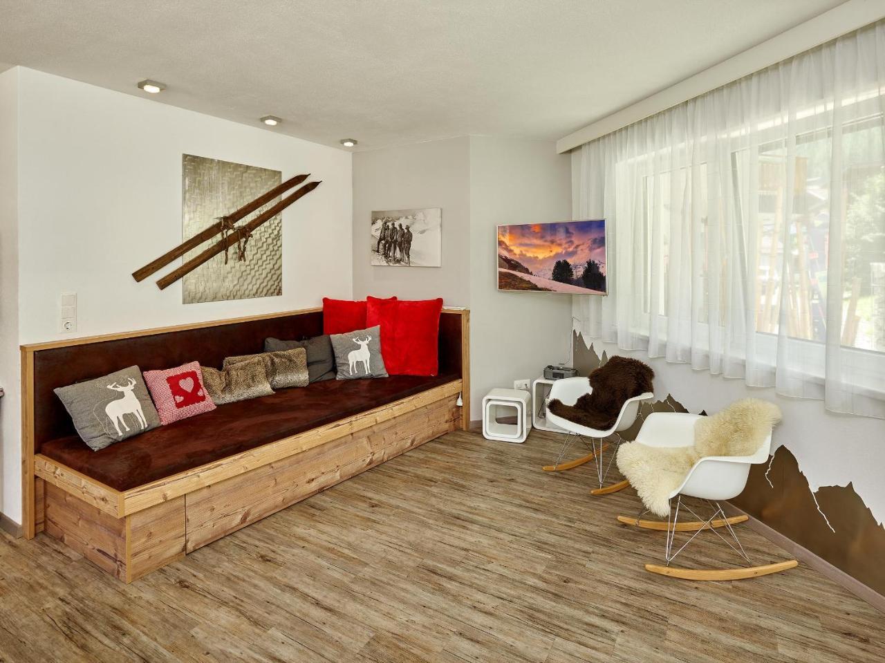 Alpen Diamond Penthouse & Apartment — 4-Star Luxury Hotel in Soelden, Austria