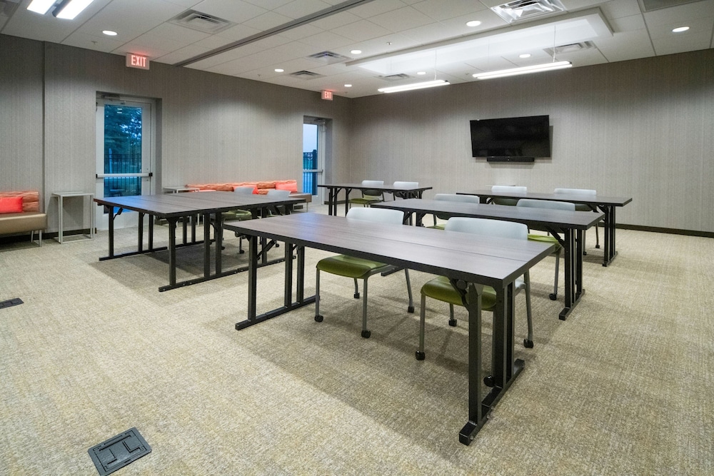 SpringHill Suites by Marriott Kenosha - photo 68