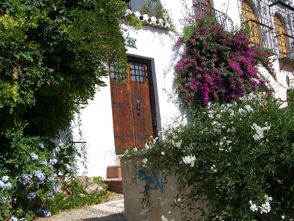 Alhambra Hill Apartments — 4-Star Luxury Hotel in Granada, Spain