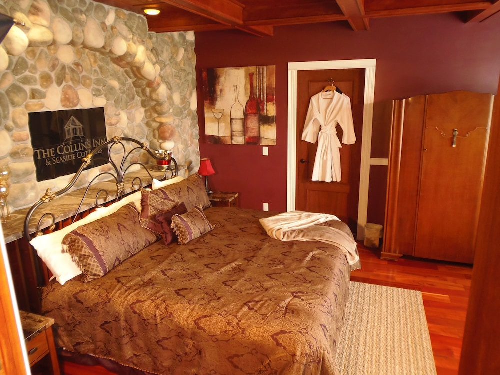 The Collins Inn and Seaside Cottages - photo 5