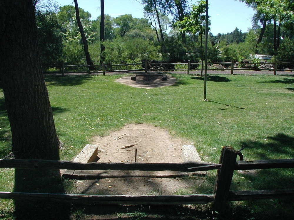 Lazy Oaks Resort - photo 12