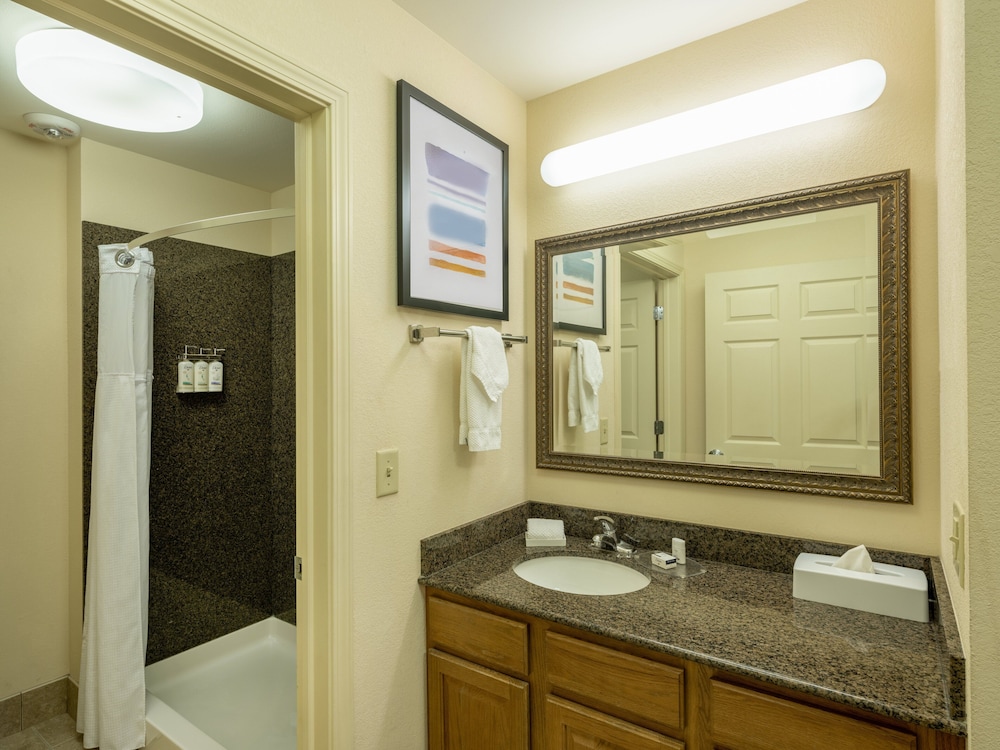 Staybridge Suites Milwaukee Airport South by IHG - photo 29
