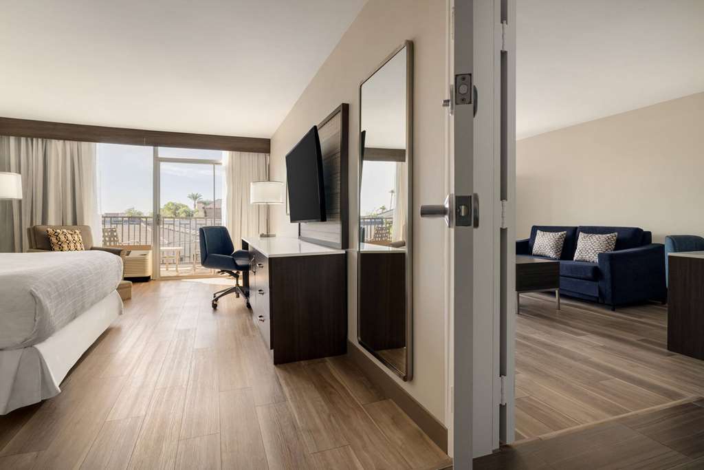 Wyndham Phoenix Airport Tempe - photo 28