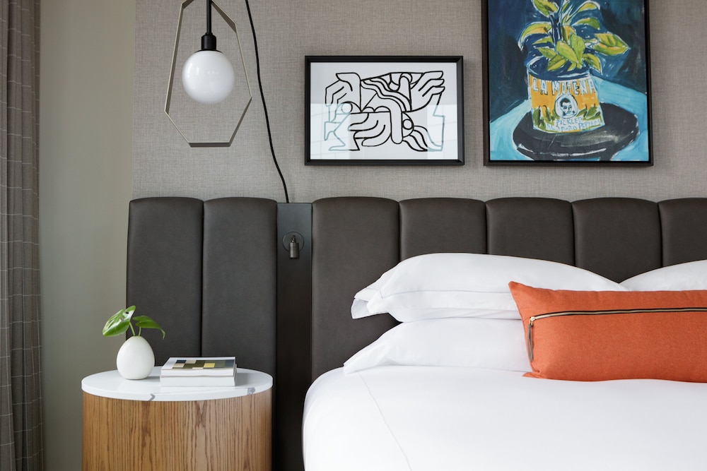 Kimpton Harper Hotel by IHG - photo 17