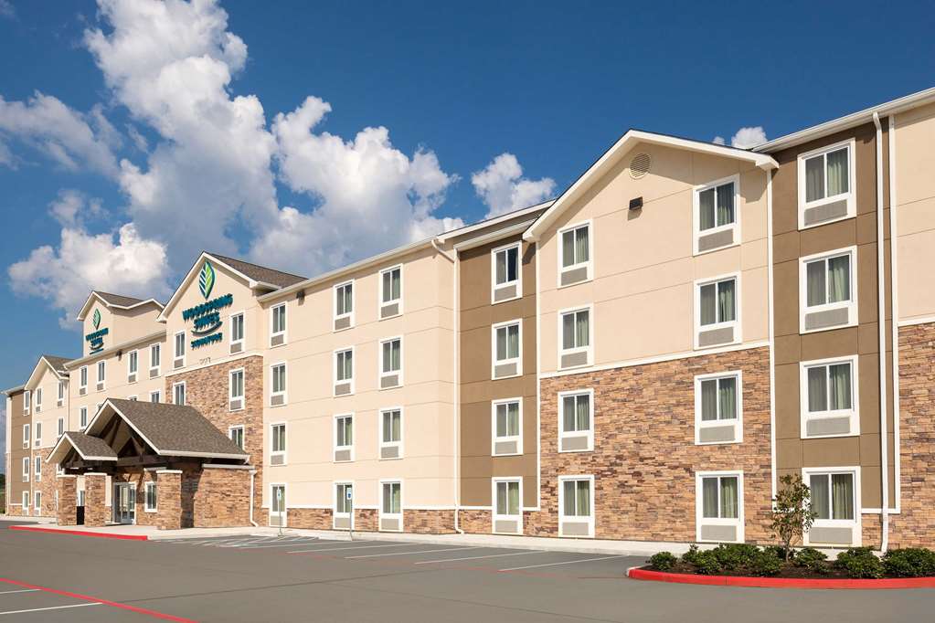 WoodSpring Suites Houston IAH Airport - photo 4