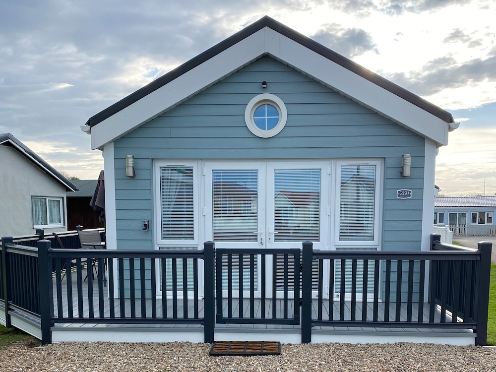 Shore Thing 280 in Bridlington, United Kingdom