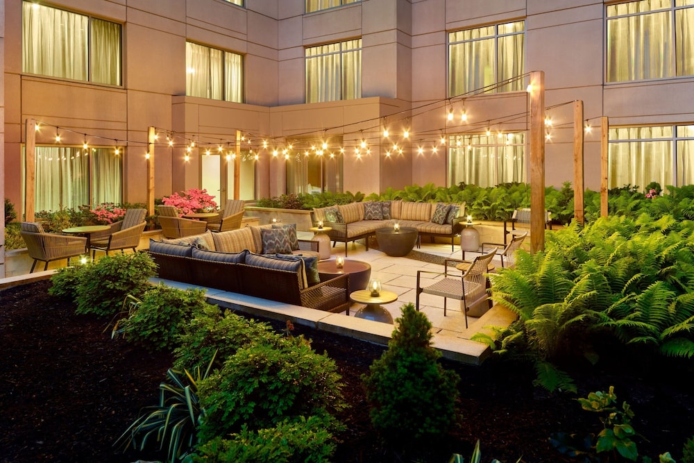 Courtyard by Marriott Washington DC Foggy Bottom - photo 27