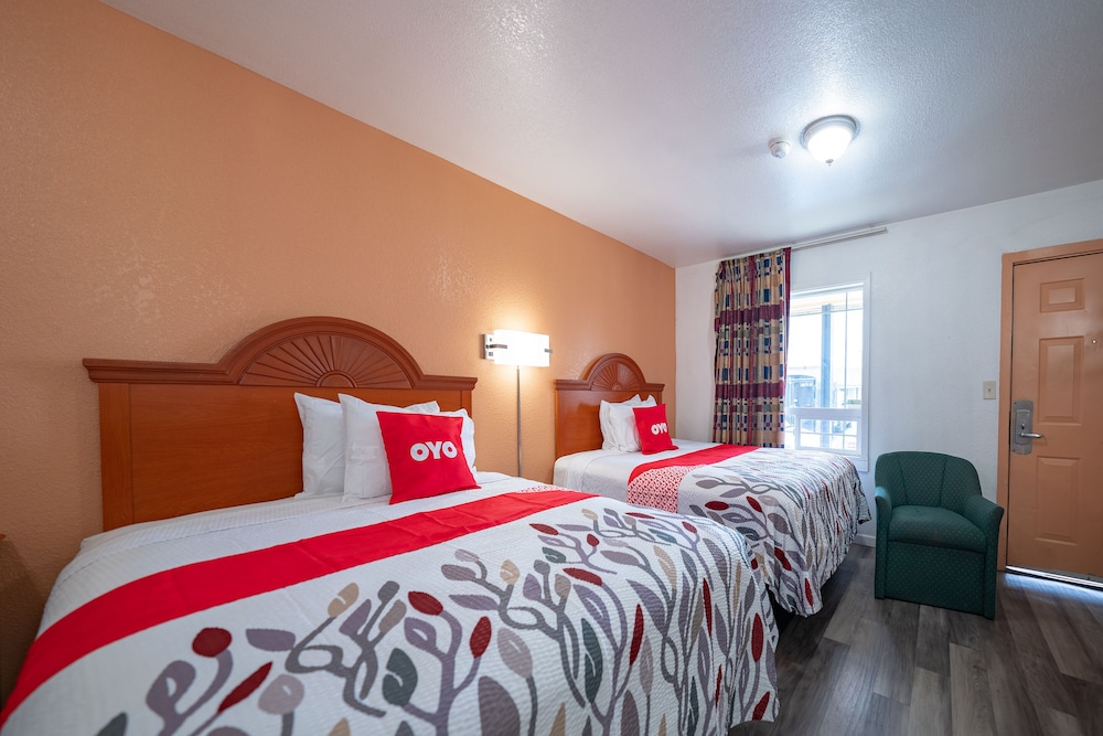 Budget Inn Madras - photo 16