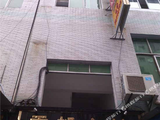 Yundu Hotel — hotel in Shuangzhu