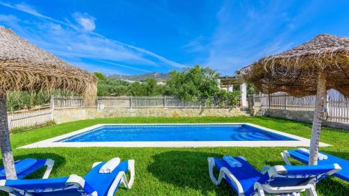 Casa Francisca Antequera La Higuera by Ruralidays — 4-Star Luxury Hotel in Antequera, Spain