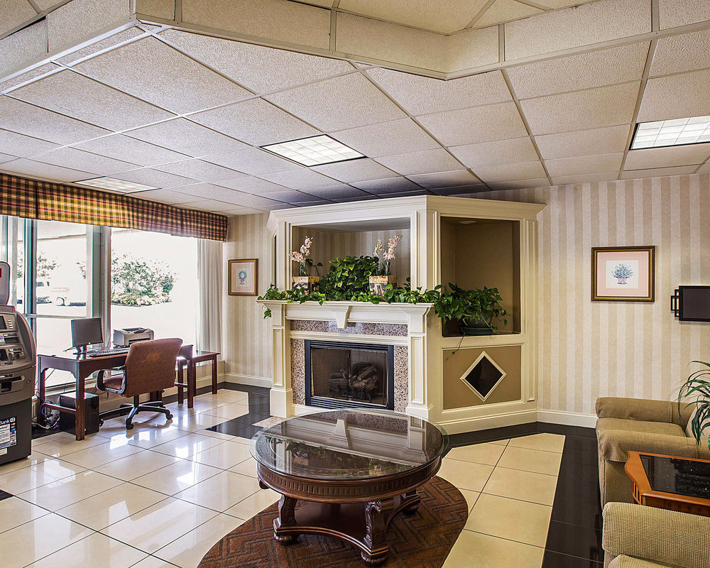 Country Inn & Suites by Radisson Greenville SC - photo 16