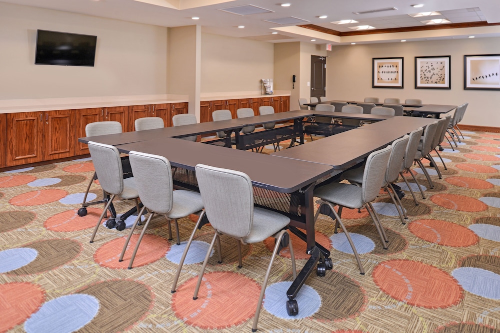 Staybridge Suites Rochester Commerce Dr NW by IHG - photo 51