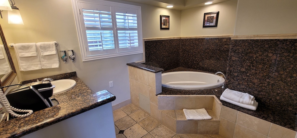 Pismo Beachwalker Inn & Suites - photo 55
