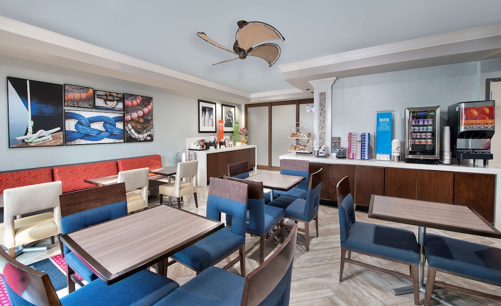 Hampton Inn Naples I 75 - photo 22