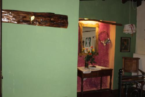 Logo Theas in Litochoro, Greece