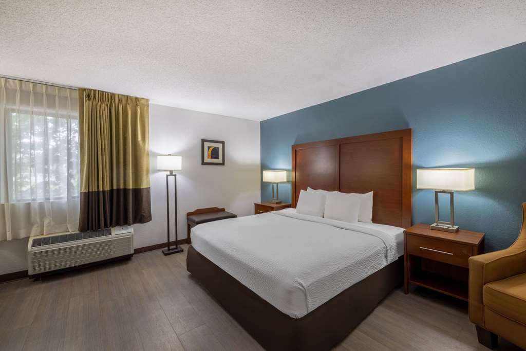 Travelodge by Wyndham Brooklyn Center - photo 19