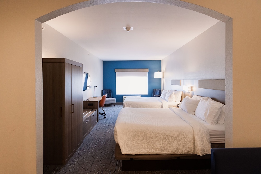 Holiday Inn Express & Suites Guthrie North Edmond by IHG - photo 17