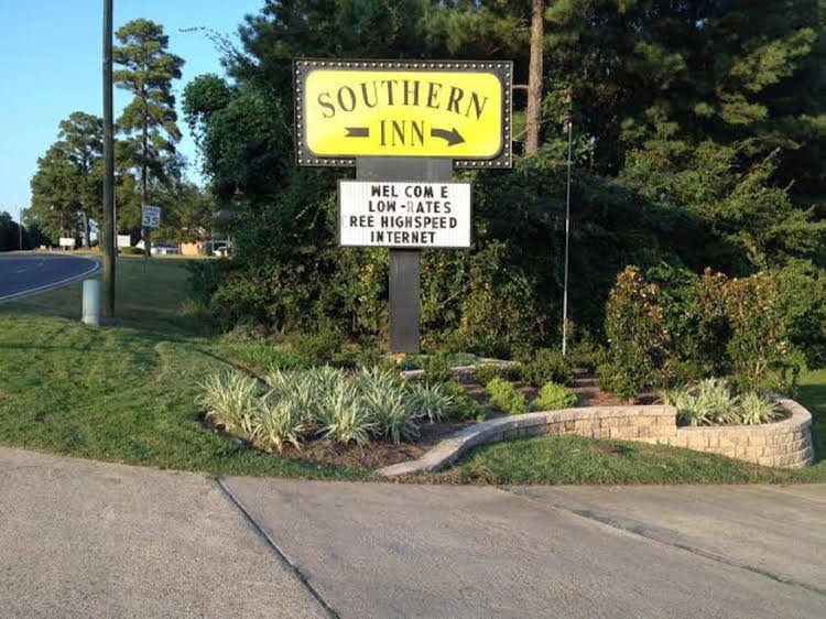 Southern Inn Minden — Minden