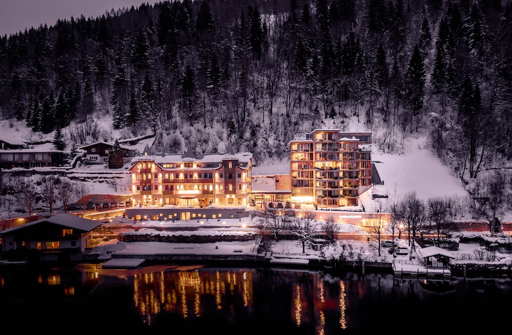 Residence Bellevue incl Summercard — 4-Star Luxury Hotel in Zell Am See, Austria