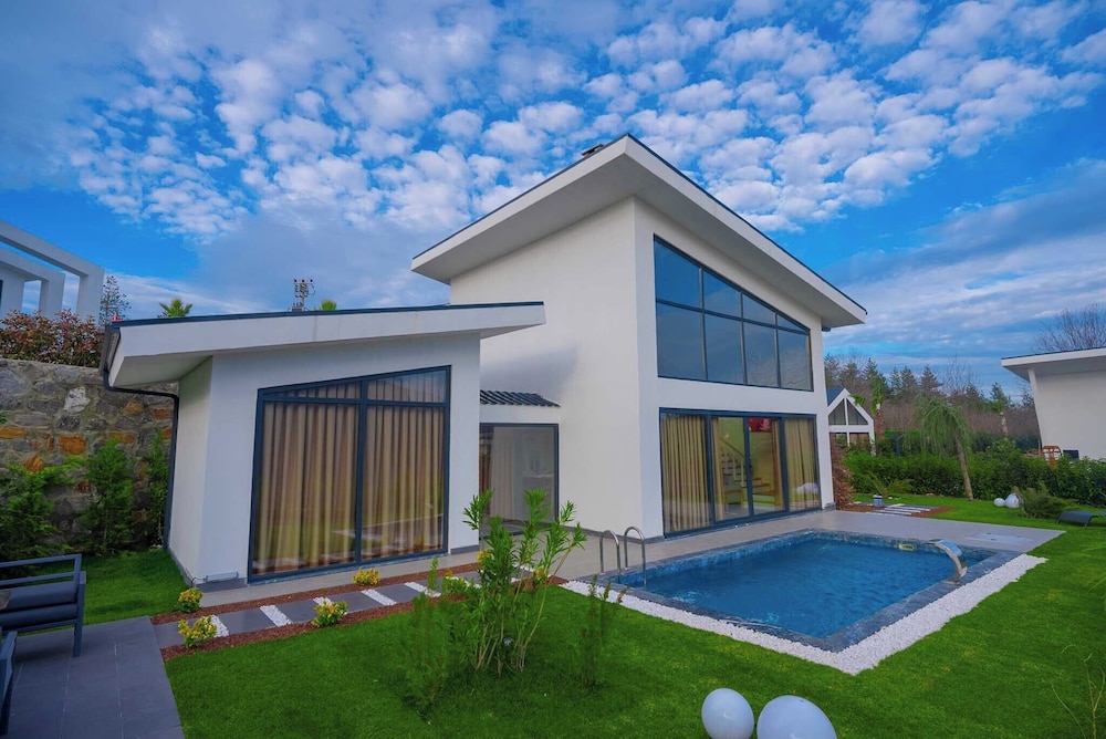Nish Vadi Sapanca — 4-Star Luxury Hotel in Sapanca, Turkey
