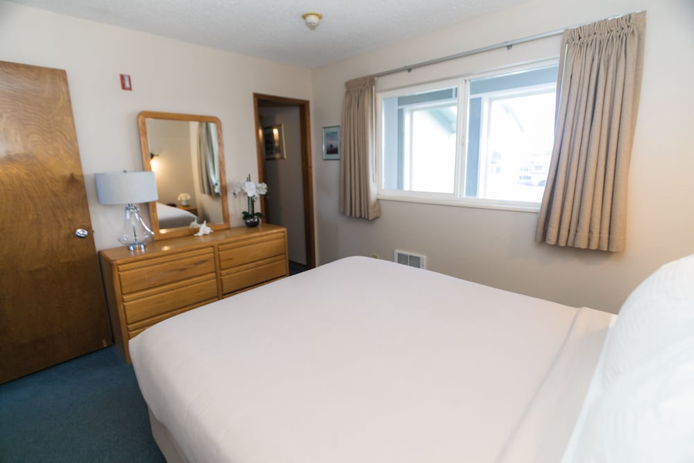 The Canterbury Inn - photo 62