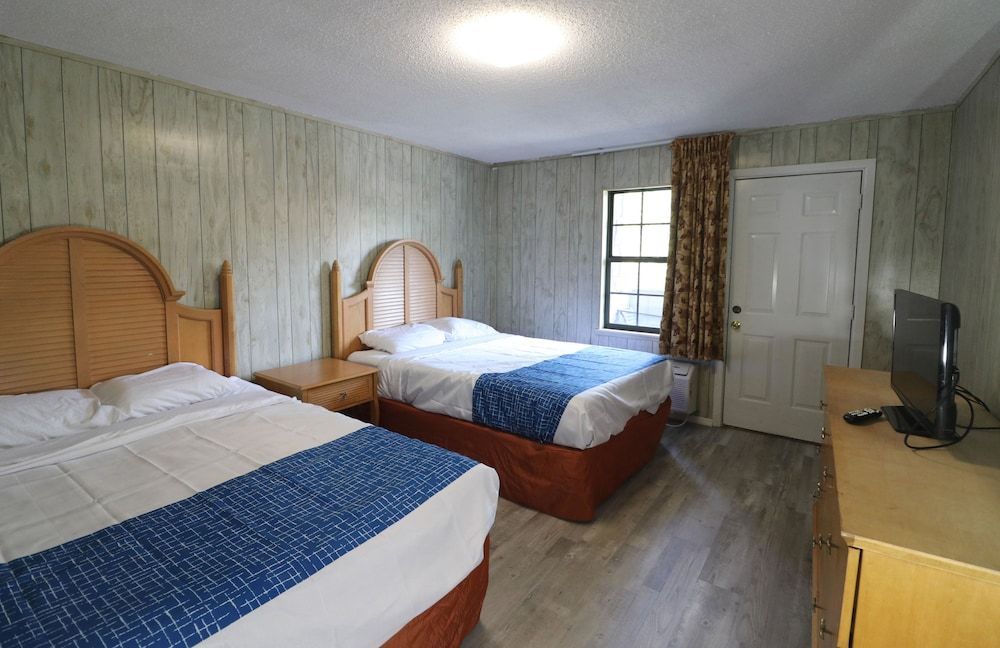 Travelodge By Wyndham Gatlinburg - photo 12