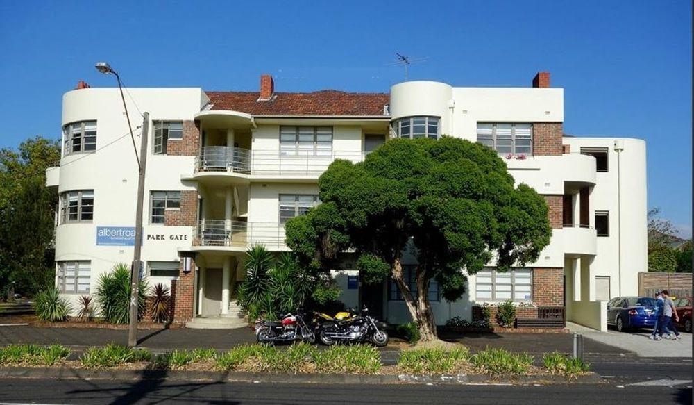 Albert Road Serviced Apartments — 4-Star Luxury Hotel in South Melbourne, Australia