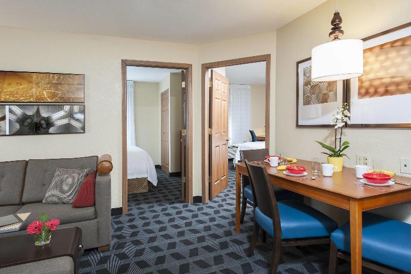 TownePlace Suites Indianapolis Keystone - photo 34