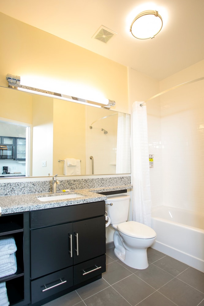 Candlewood Suites Jacksonville Mayport by IHG - photo 17
