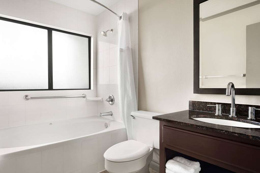 Baymont by Wyndham Monterey Park - photo 13
