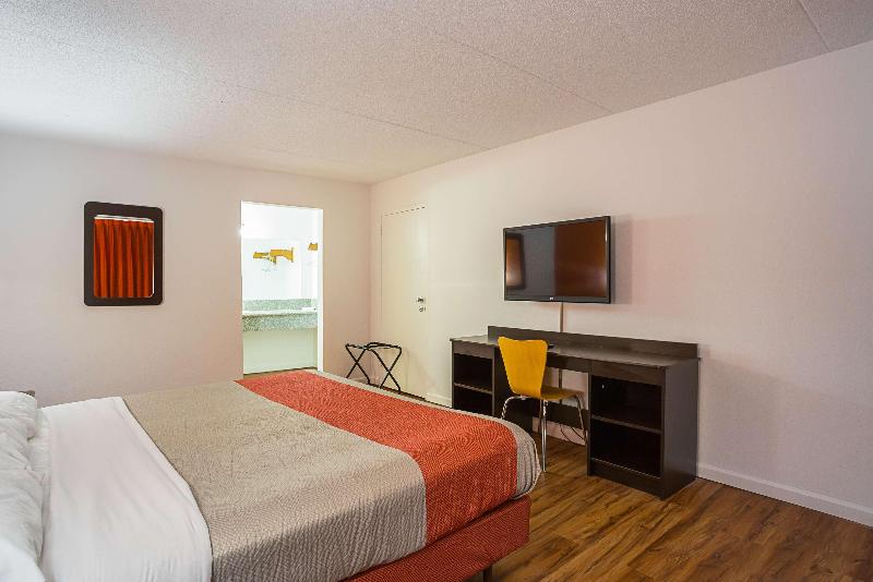 Motel 6 Vicksburg MS - photo 15