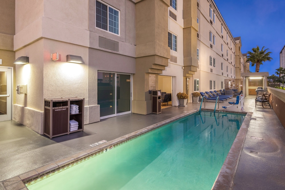 Candlewood Suites Anaheim Resort Area by IHG - photo 40