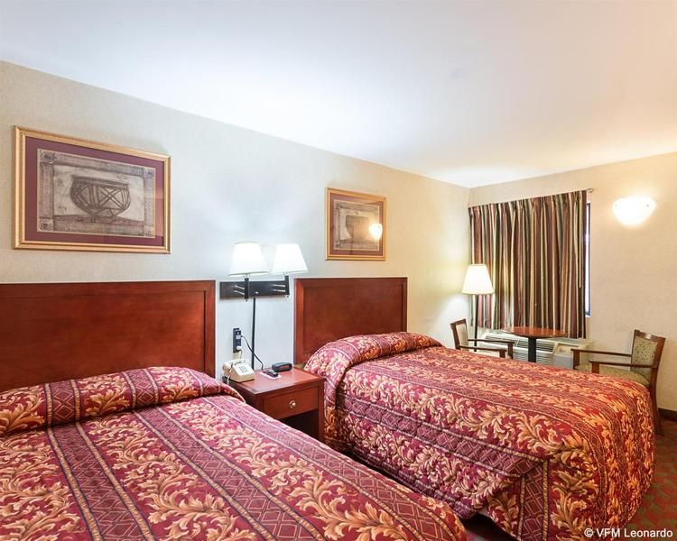 Red Carpet Inn by University of Maryland - photo 8