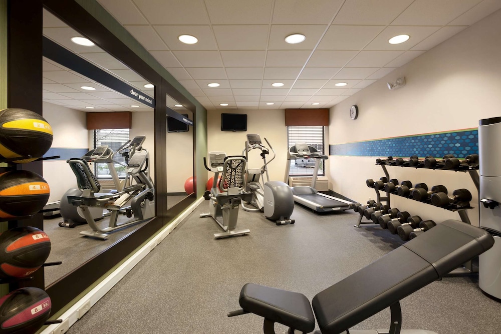Hampton Inn Boston Braintree - photo 13
