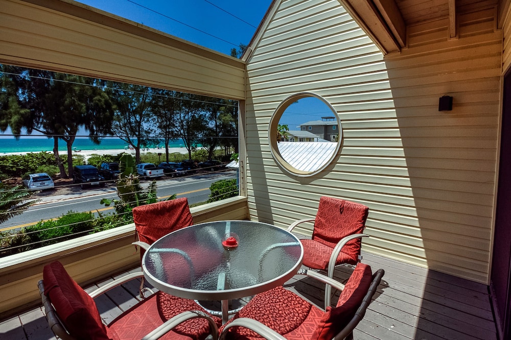 Bird's Nest Beach Townhomes - photo 18