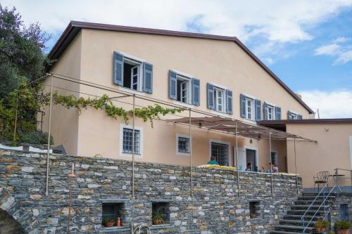 Casa Pernice — 4-Star Luxury Hotel in Lavagna, Italy