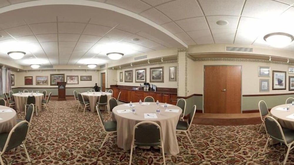 Holiday Inn Express Lexington by IHG - photo 29