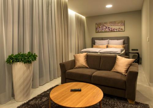 MG Restaurace Luxury Apartments — 4-Star Luxury Hotel in Mlada Boleslav, Czech Republic