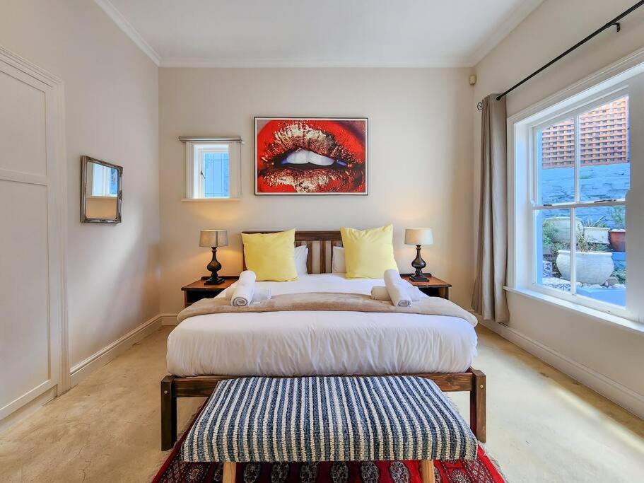 Trendy home in heart of City Heritage Mtn Views — 4-Star Luxury Hotel in Cape Town, South Africa