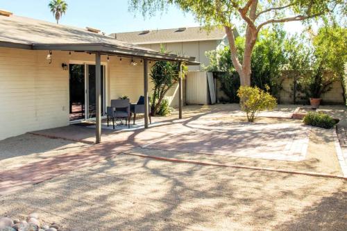 Cozy Tempe Getaway Prime Location Sleeps 8 — Tempe