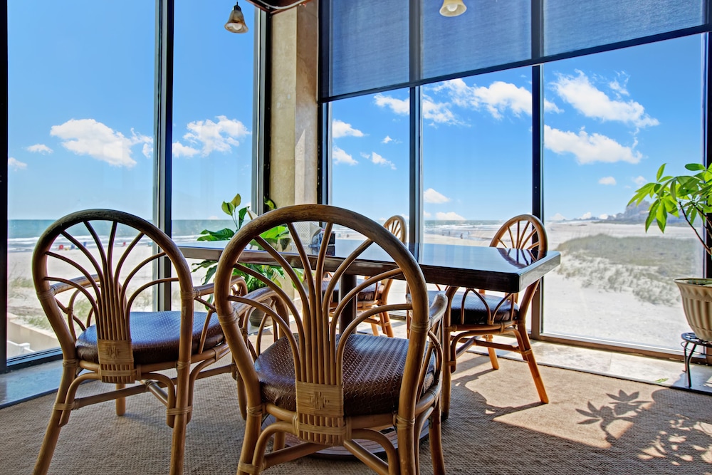 Sands Beach Club Resort - photo 27