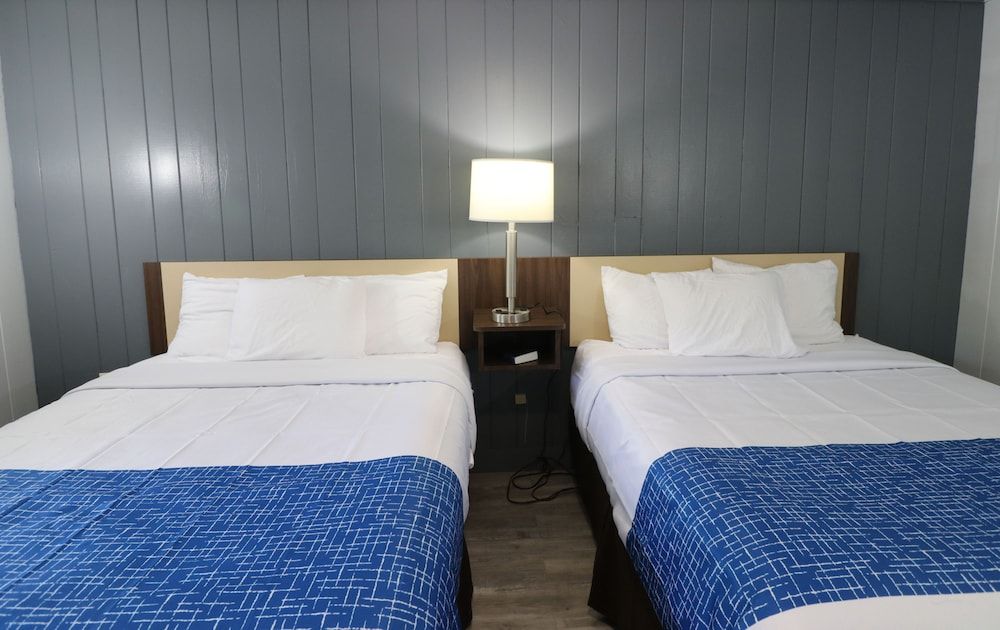 Travelodge By Wyndham Gatlinburg - photo 18