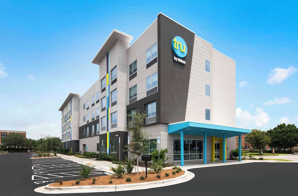 Tru by Hilton Wilmington Wrightsville Beach in Wilmington, United States