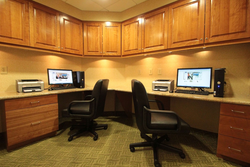 Hampton Inn Hampton Newport News - photo 33