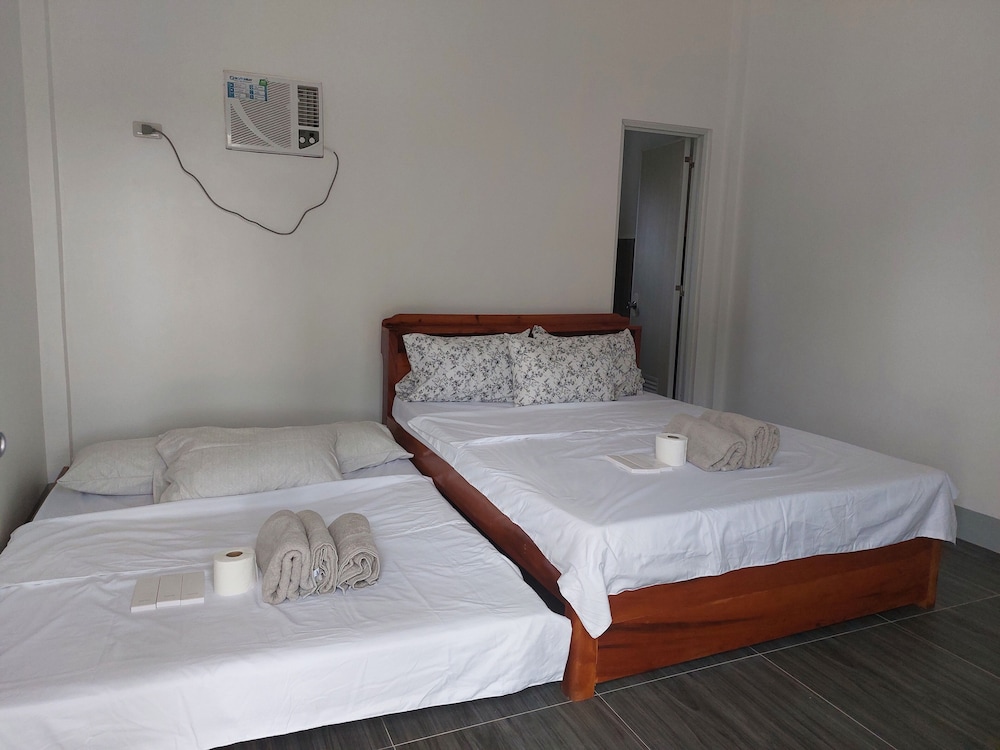 Lawak Bakasyunan in Moalboal, Philippines