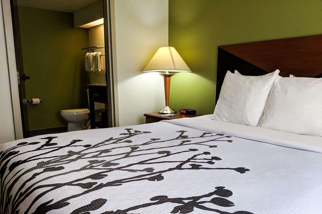 Sleep Inn Woodbridge Potomac Mills - photo 10
